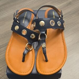 Tommy Hilfiger Blue and Tan Sandals with Chic T-Strap